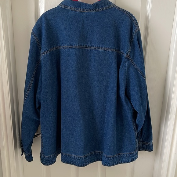 A studded denim jacket - Picture 4 of 4